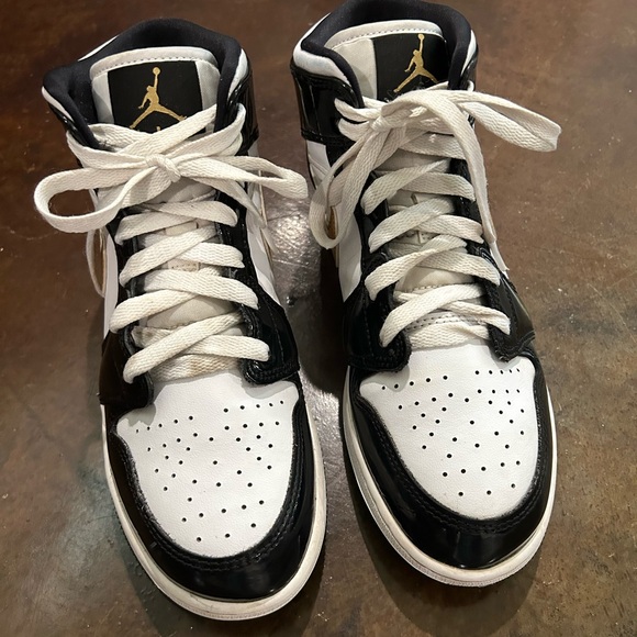 Nike Air Jordan’s - Picture 5 of 13